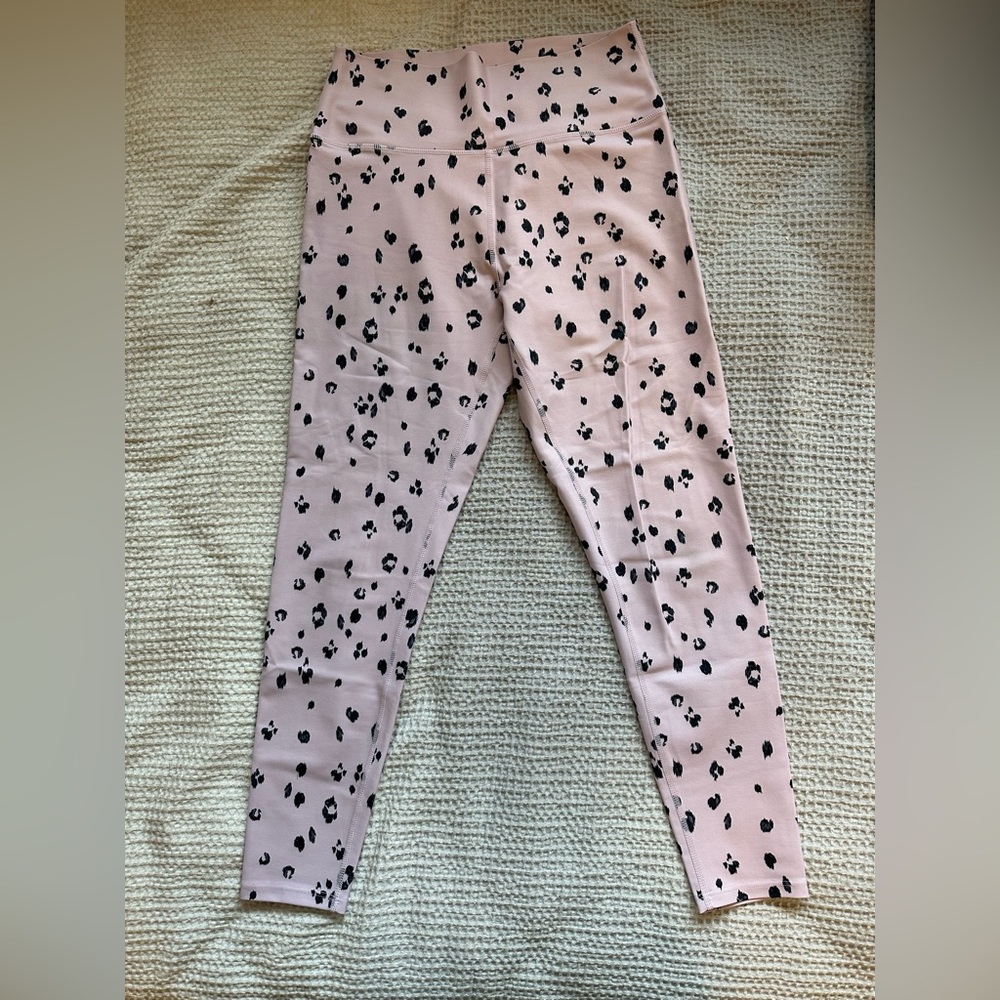 SAGE pink leopard/cheetah leggings
